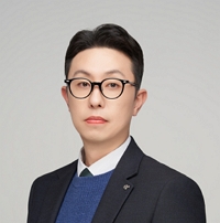 유 구